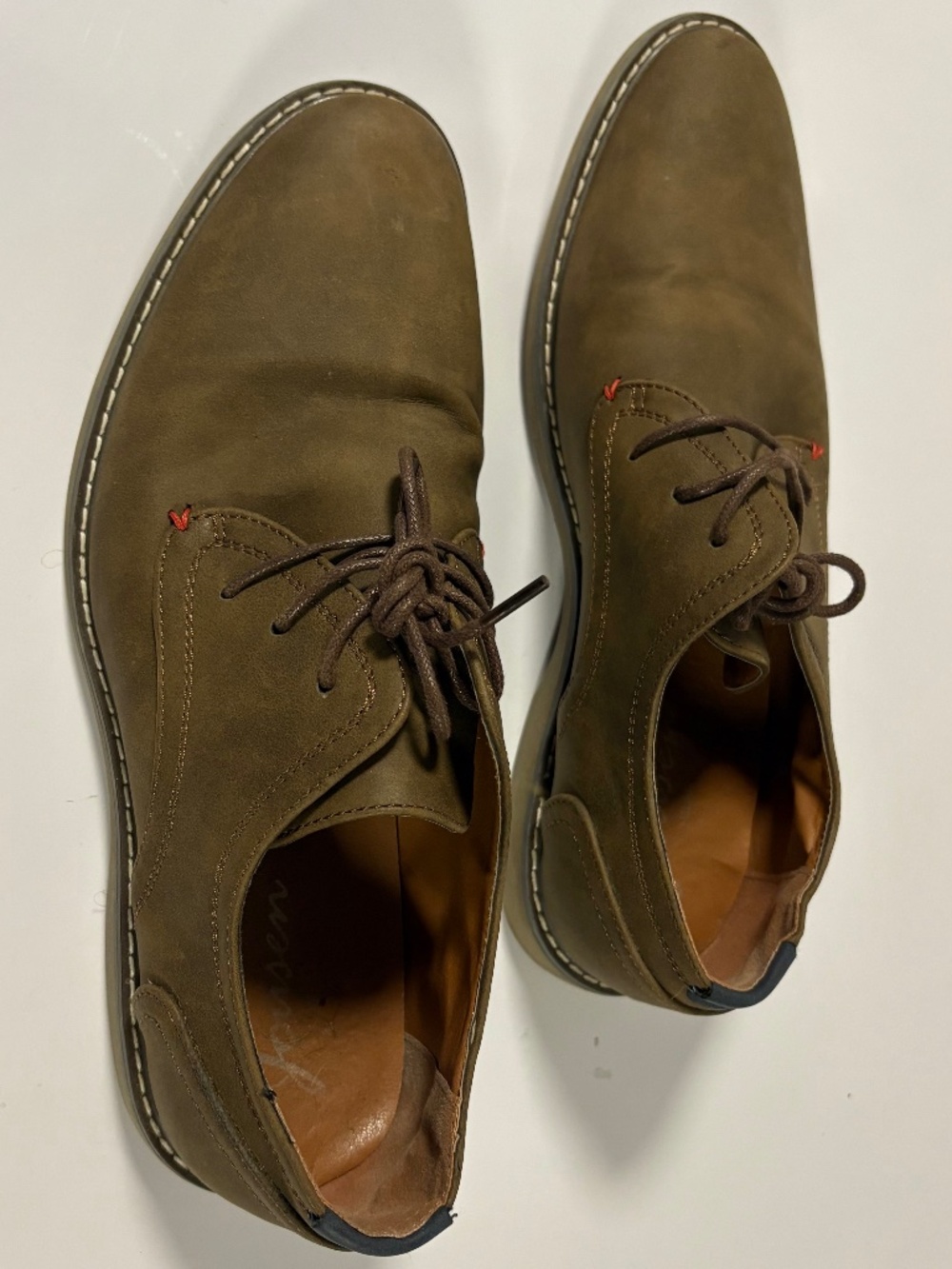 Men’s casual dress shoe - size 10